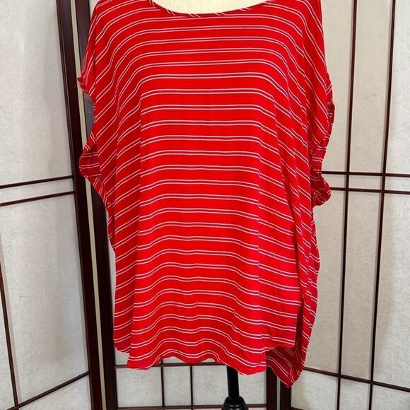 Torrid red stripe shirt with cut outs on back 2 - Picture 1 of 9